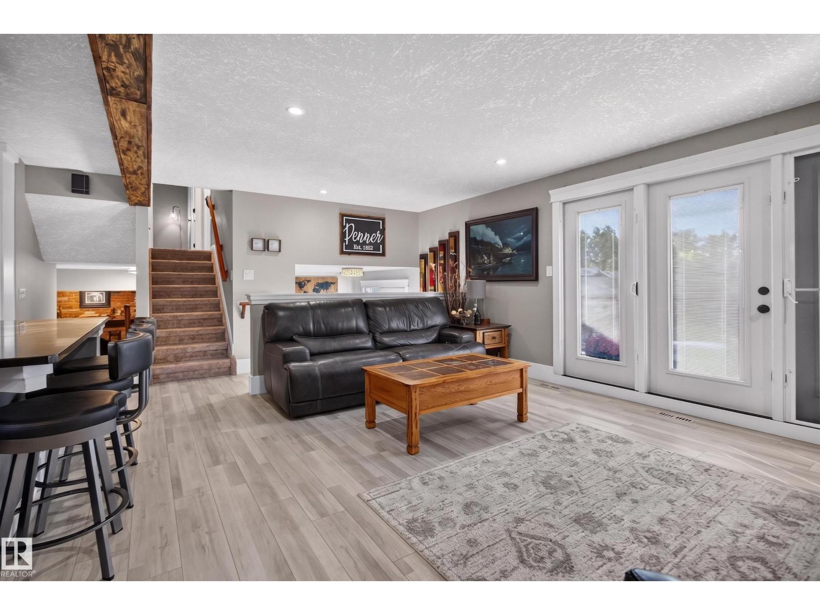 16 BRAESIDE CR - Image 26
