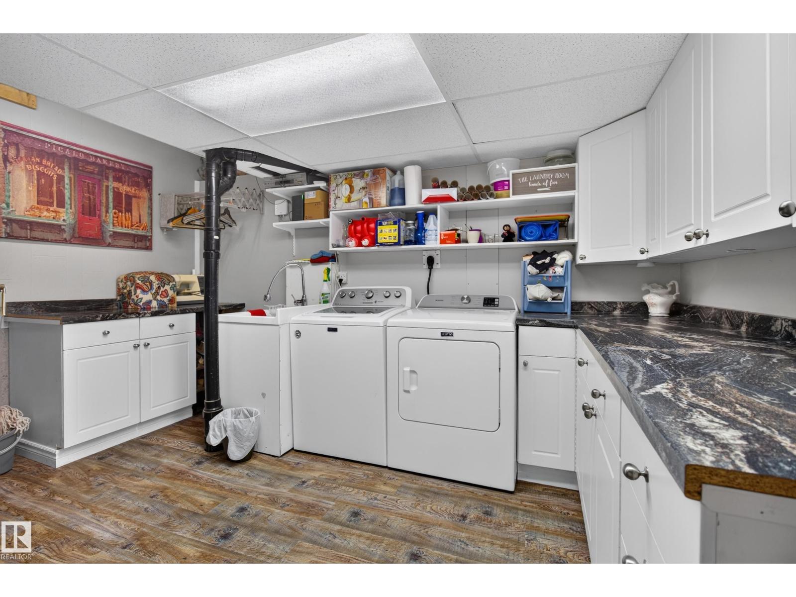 16 BRAESIDE CR - 48
