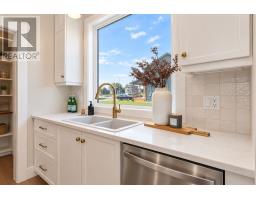 57 Peggy Deane Drive thumbnail 6