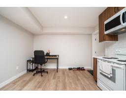 20376 40a Avenue, Langley, BC V3A2Y8 Photo 13