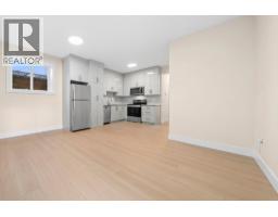 361 E 22nd Street, North Vancouver, BC V7L3C8 Photo 24