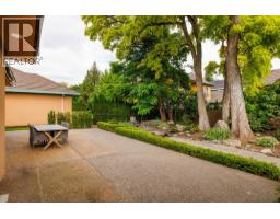 2368 Abbott Street Unit# 4, Kelowna, BC V1Y9G7 Photo 35