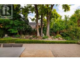 2368 Abbott Street Unit# 4, Kelowna, BC V1Y9G7 Photo 36