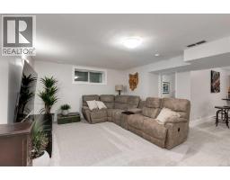 775 Strathcona Drive Sw, Calgary, AB T3H1N8 Photo 36
