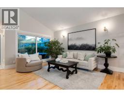 Foyer - 775 Strathcona Drive Sw, Calgary, AB T3H1N8 Photo 6