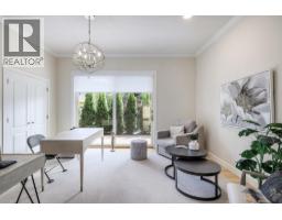 2368 Abbott Street Unit# 4, Kelowna, BC V1Y9G7 Photo 25