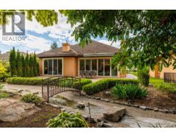2368 Abbott Street Unit# 4, Kelowna, BC V1Y9G7 Photo 32