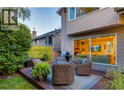 775 Strathcona Drive Sw, Calgary, AB T3H1N8 Photo 45