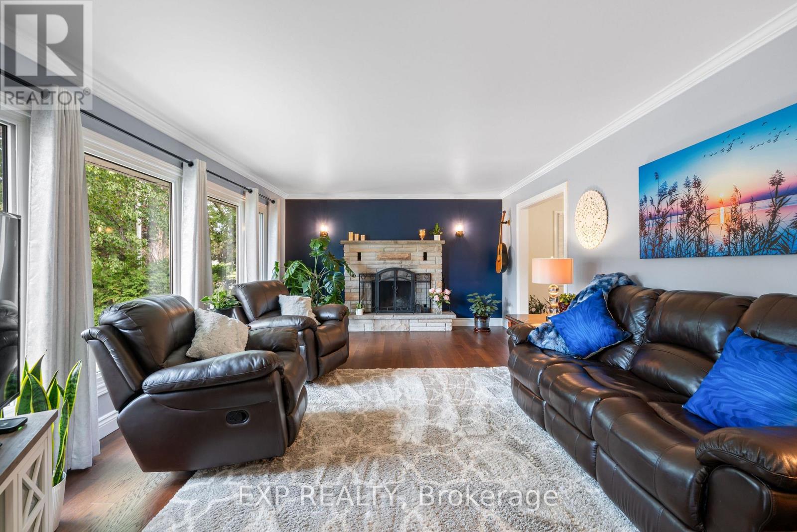 361 CHURCHILL ROAD E - Image 5