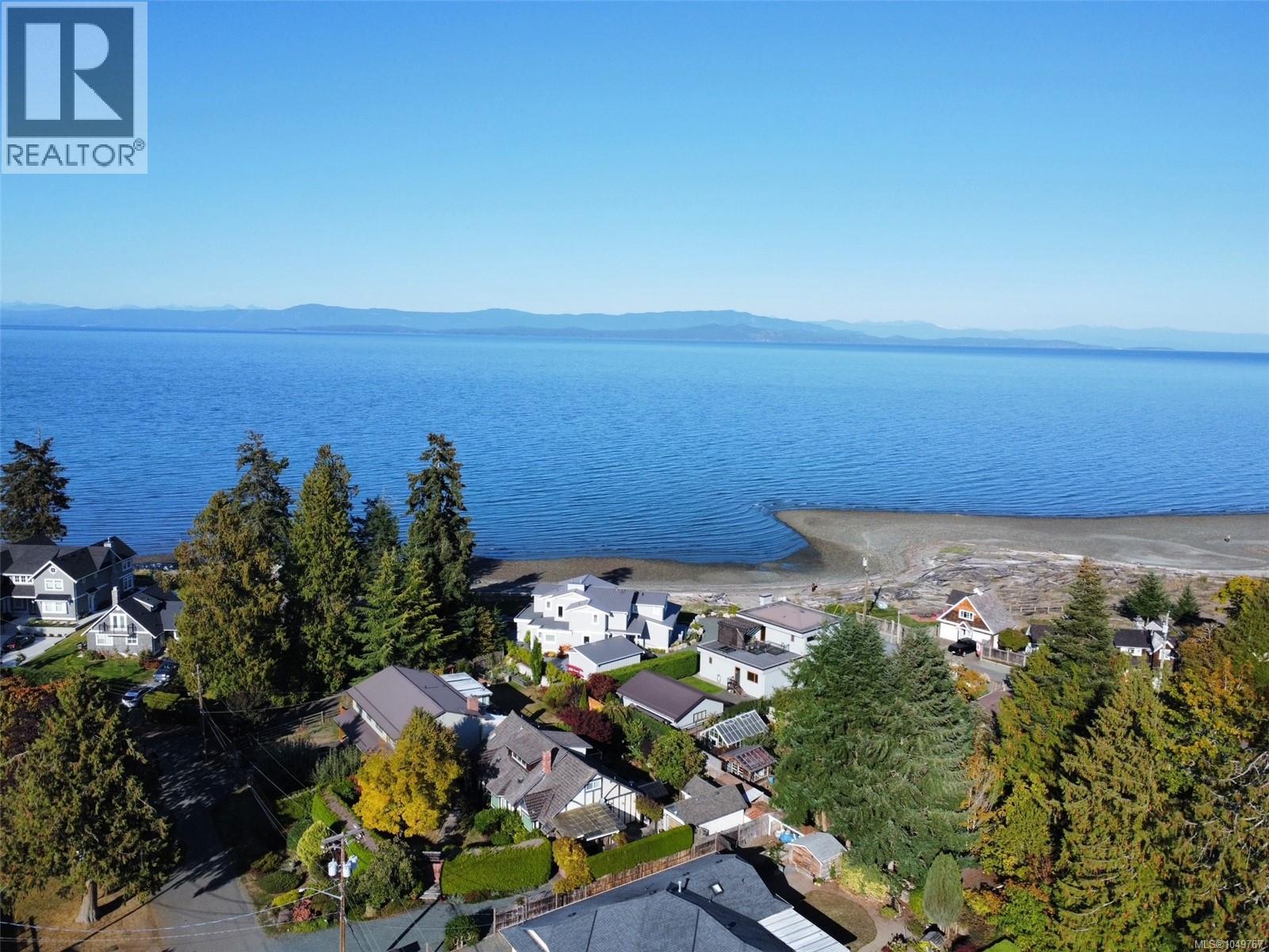 #8 3350 Island Hwy W - Image 4
