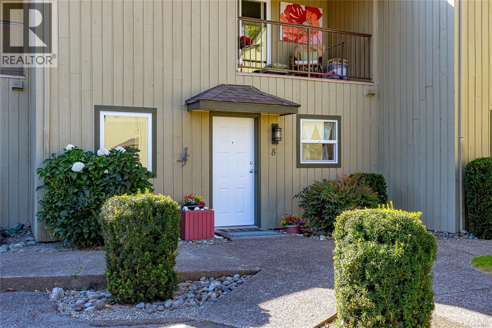 #8 3350 Island Hwy W - Image 29
