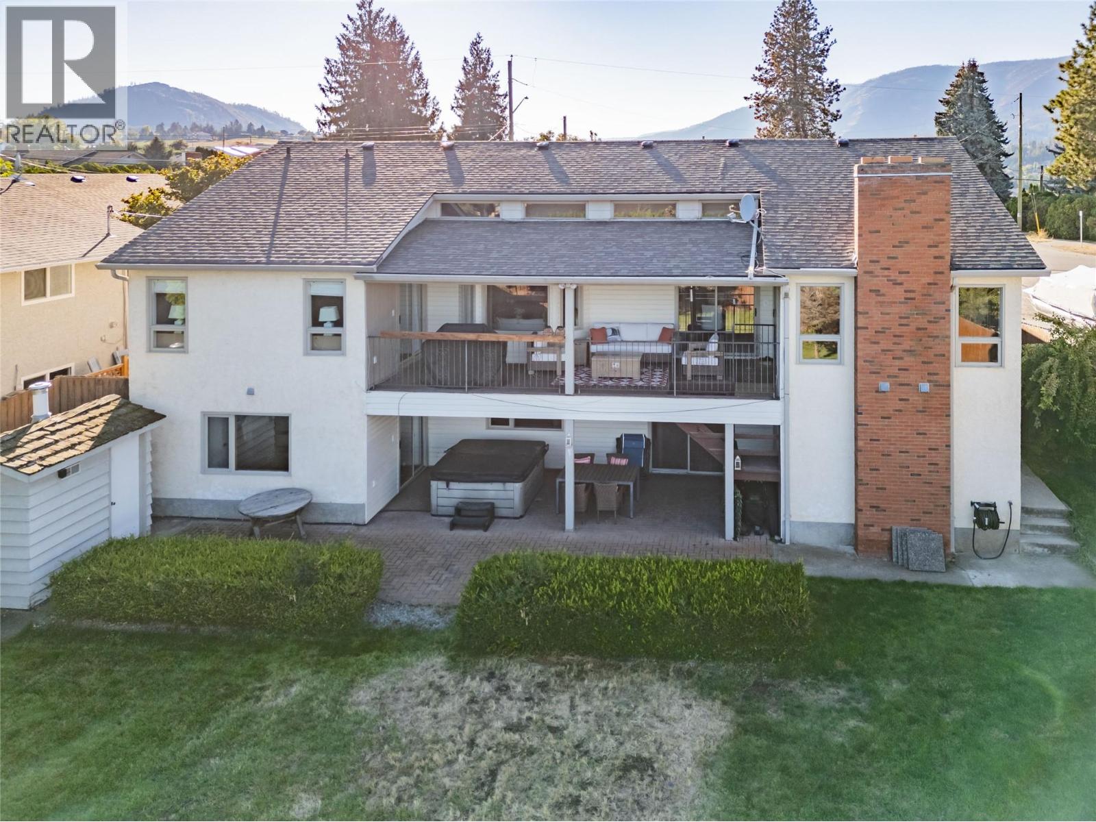2245 Thacker Drive - Image 61