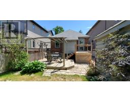 118 Parkhurst Boulevard, Toronto, ON M4G2E7 Photo 8