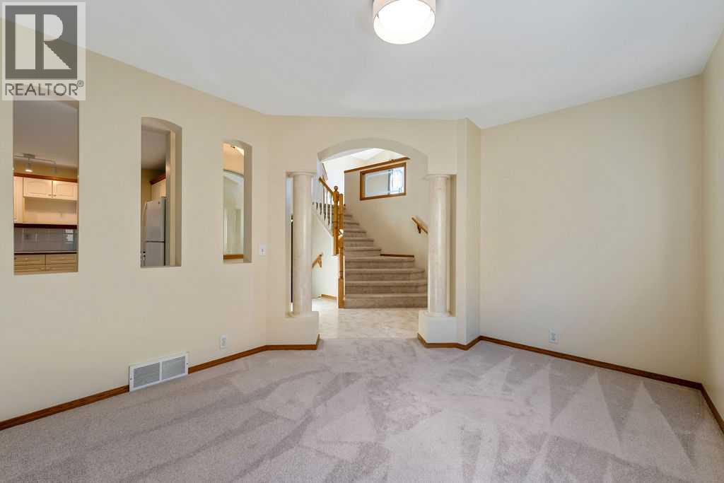 472 Douglas Glen Point SE - 11