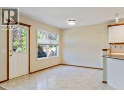 472 Douglas Glen Point Se, Calgary, AB T2Z3G4 Photo 17