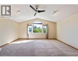 472 Douglas Glen Point Se, Calgary, AB T2Z3G4 Photo 24