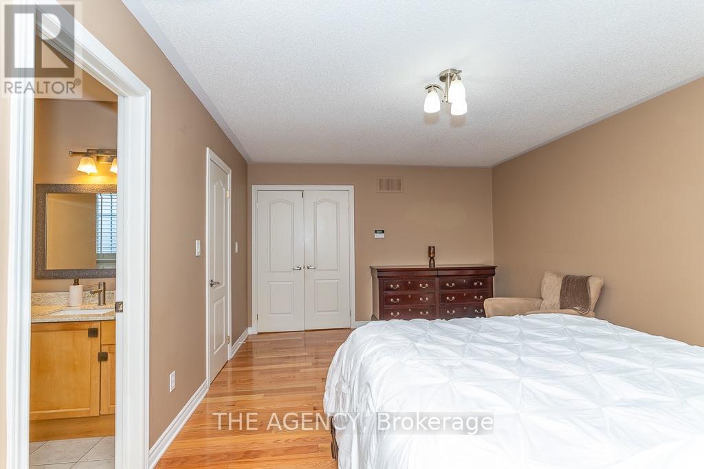 54 Thames Drive, Whitby, ON photo 21