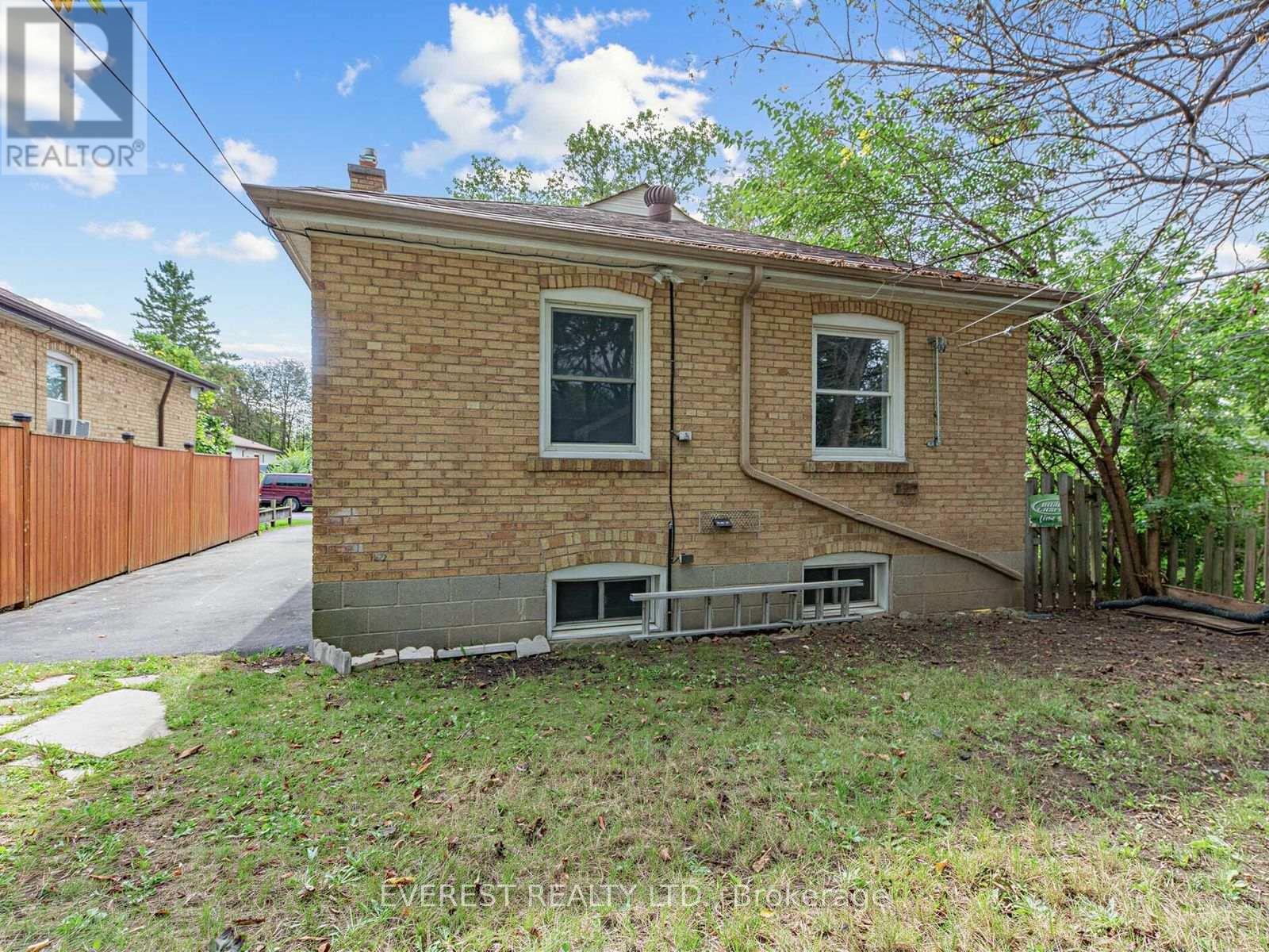20 JAPONICA ROAD - 33