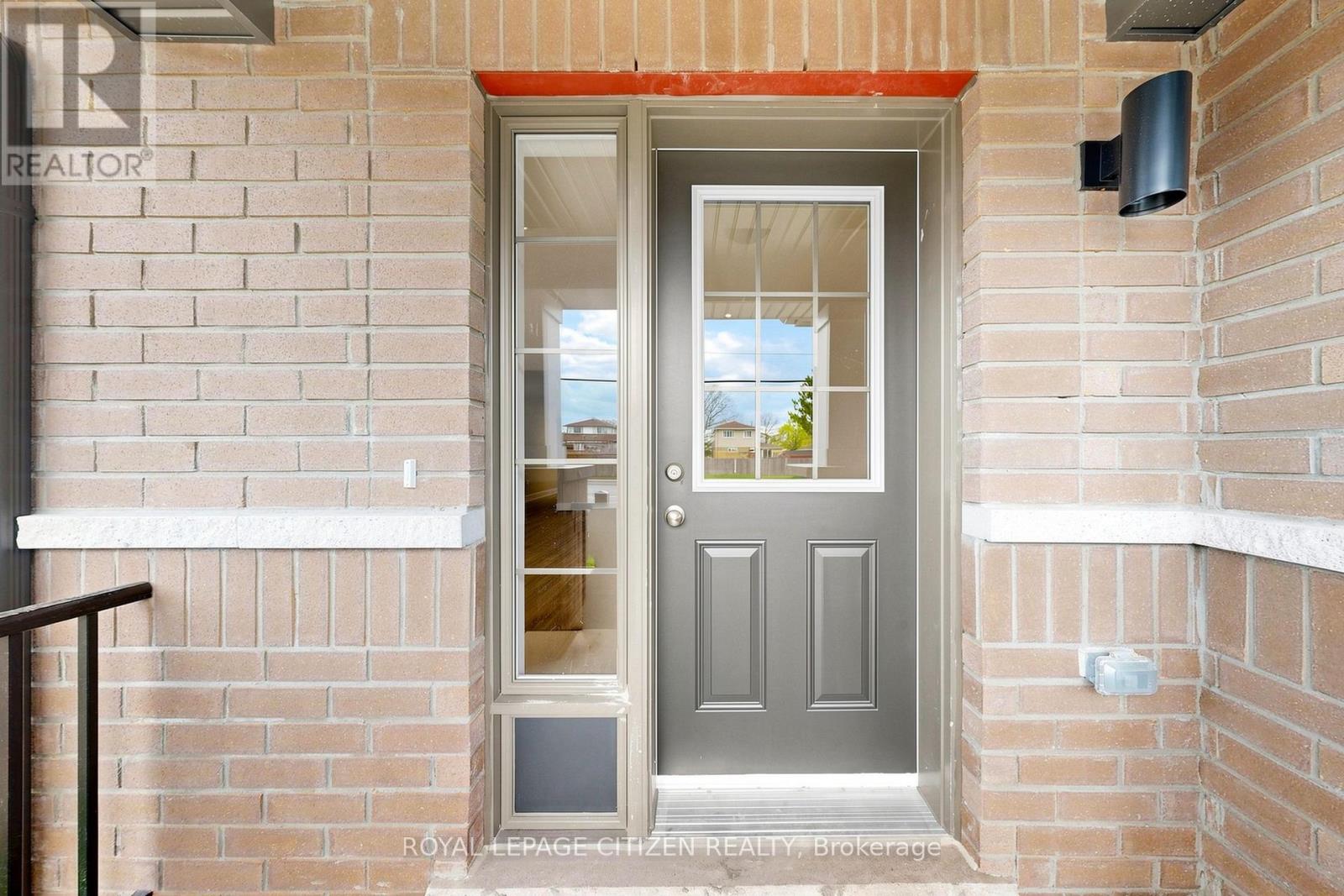 26 Wakely Crescent, Clarington (Courtice), Ontario, L1E2K3, Clarington (Courtice), Ontario — photo 2 of 5
