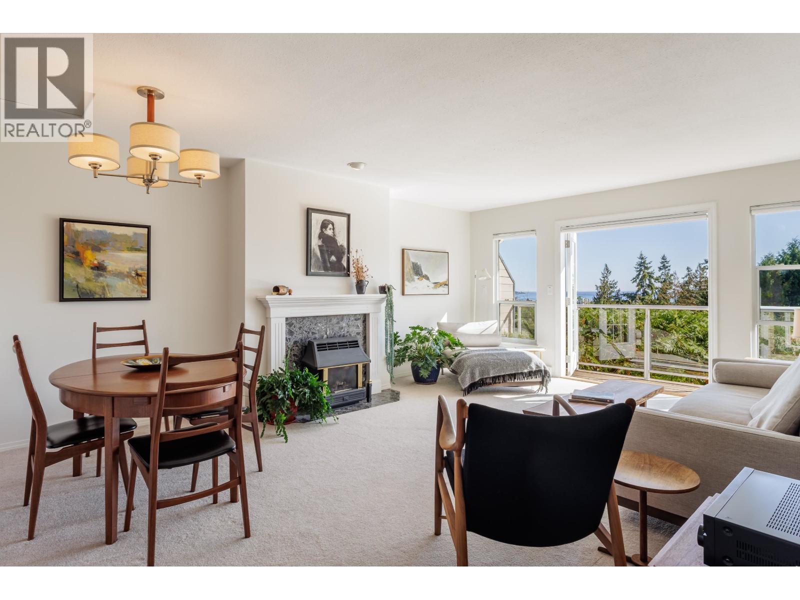 8 5768 MARINE WAY, Sechelt