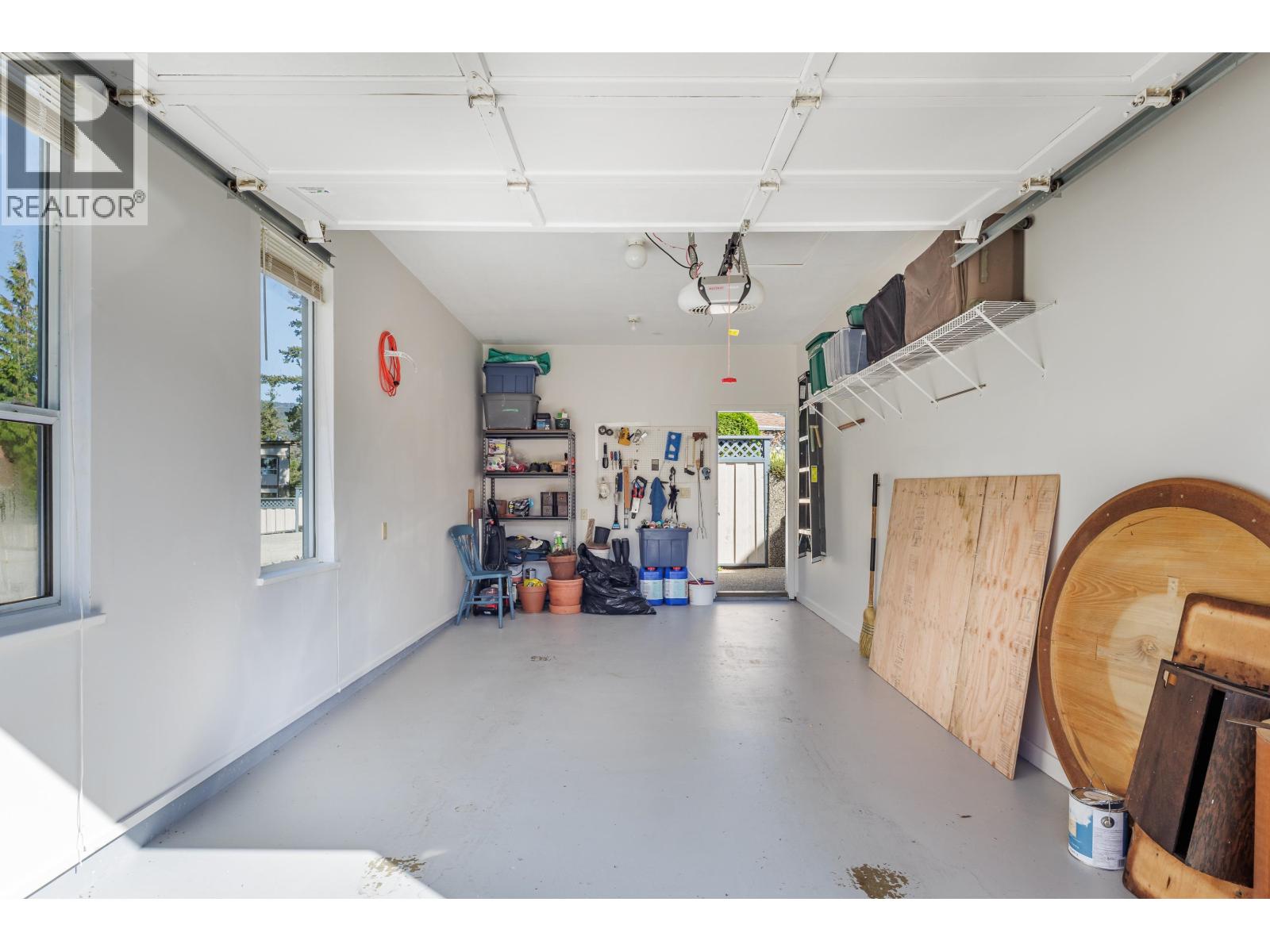 8 5768 MARINE WAY, Sechelt