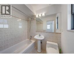 3056 E 28th Avenue, Vancouver, BC V5R1S5 Photo 24