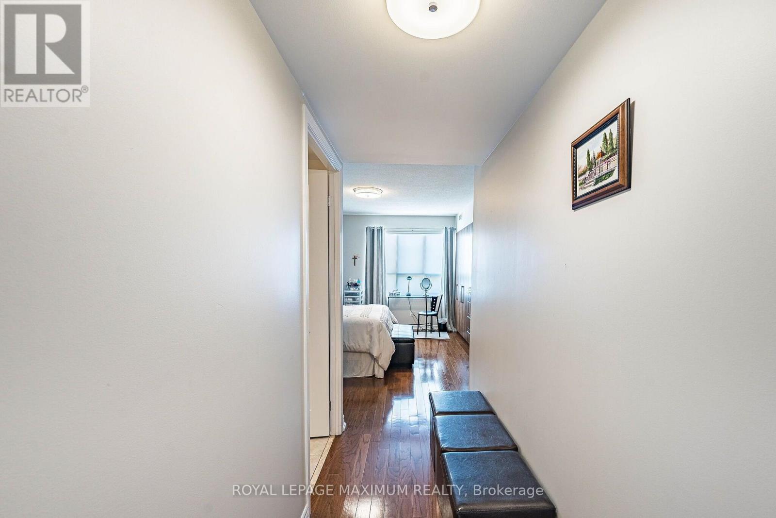 #305 8026 KIPLING AVENUE - 24