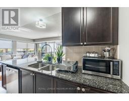 305 - 8026 Kipling Avenue, Vaughan, ON L4L2A1 Photo 13