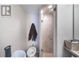 305 - 8026 Kipling Avenue, Vaughan, ON L4L2A1 Photo 29