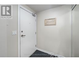 305 - 8026 Kipling Avenue, Vaughan, ON L4L2A1 Photo 8