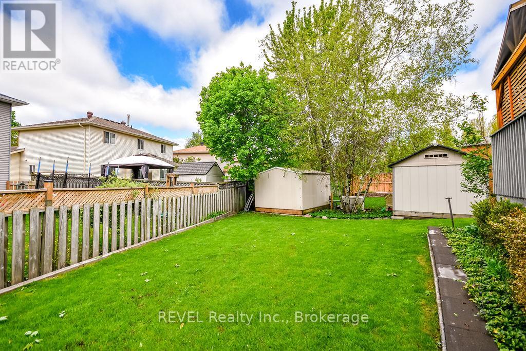 179 LUCKPORT CRESCENT - 42