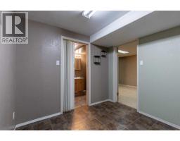 119 Red Crow Boulevard W, Lethbridge, AB T1K5N2 Photo 22