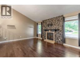 Sunroom - 119 Red Crow Boulevard W, Lethbridge, AB T1K5N2 Photo 6