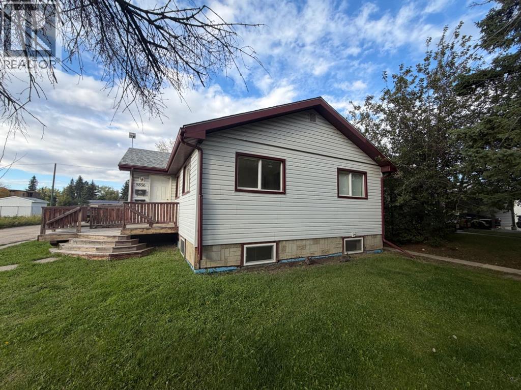 9856 104 Avenue - 1