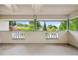235 13888 70 Avenue, Surrey, BC V3W0R8 Photo 31