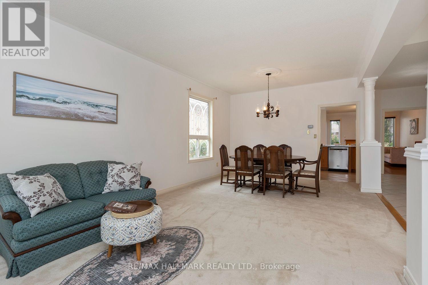 43 Kimberly Drive, Whitby (Brooklin), Ontario, L1M1K5, Whitby (Brooklin), Ontario — photo 3 of 5