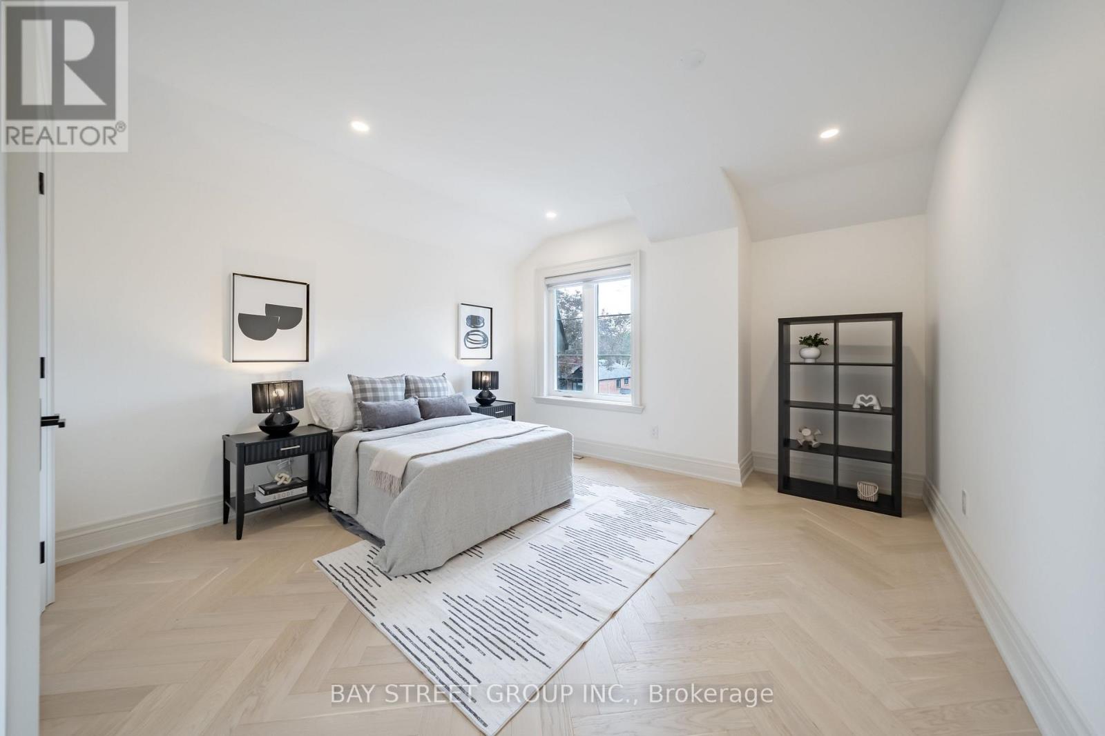 9 GAYLORD DRIVE - 36
