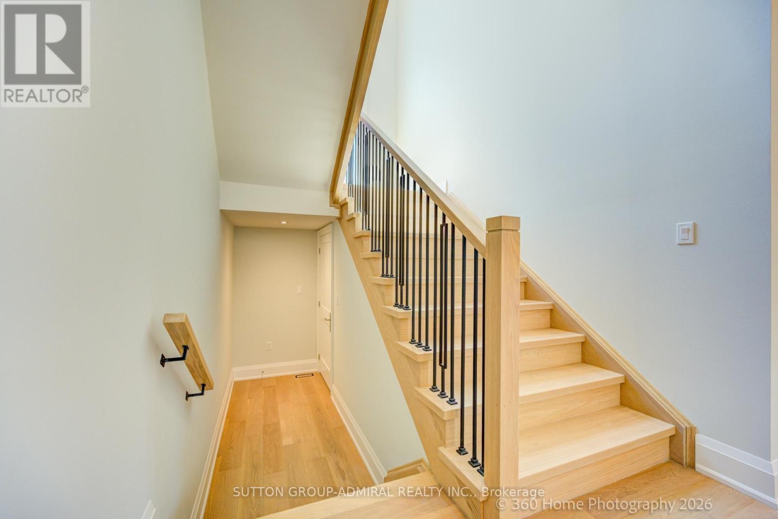 26 VALLEYWEST ROAD - Image 33