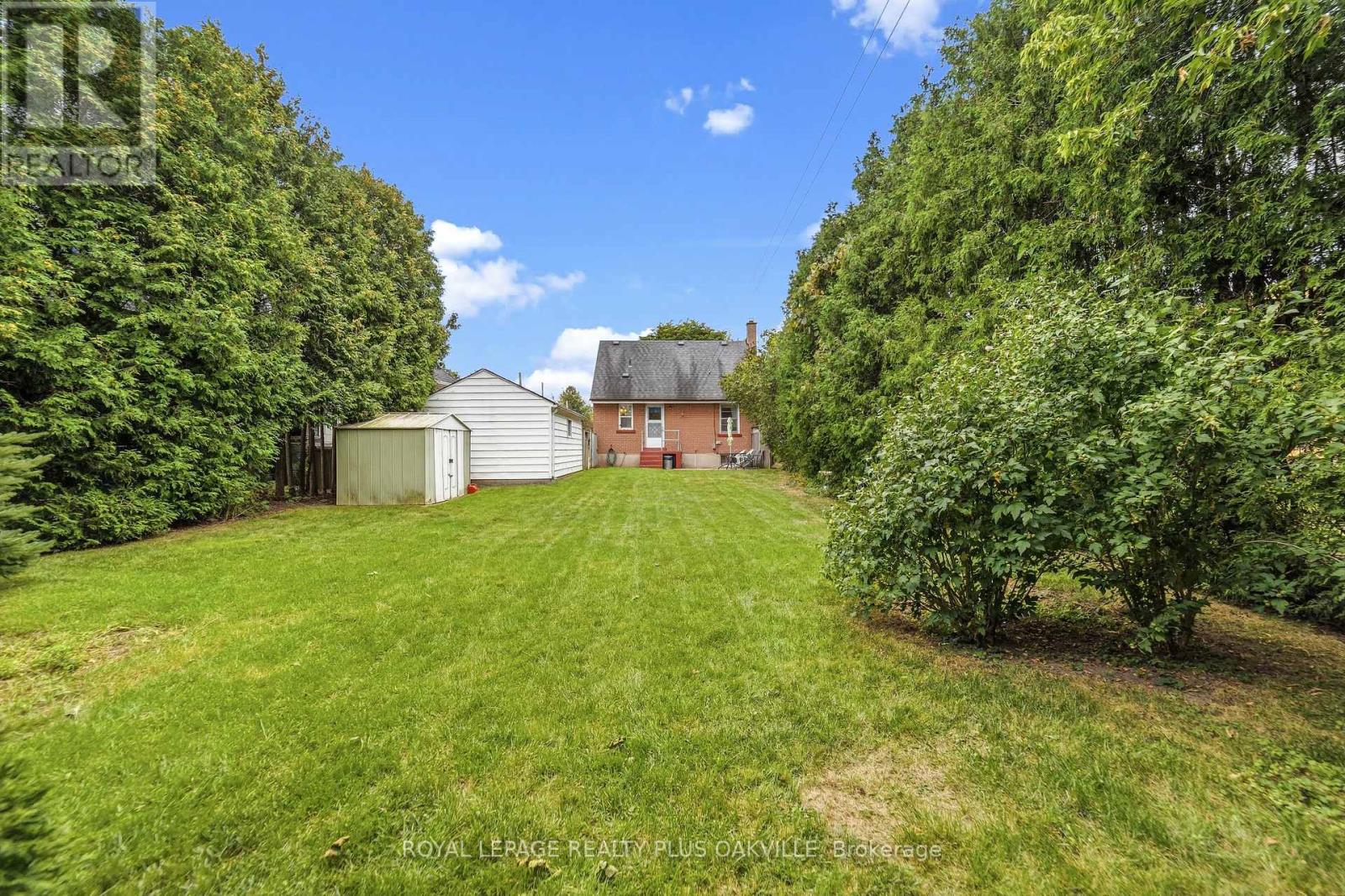 243 JENNINGS CRESCENT - 25
