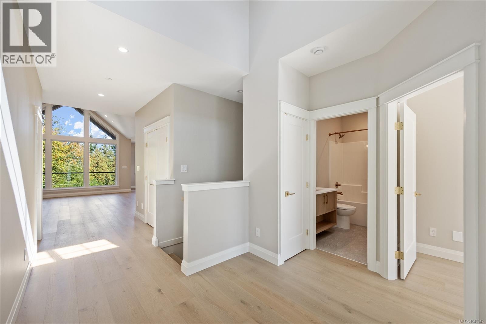 1596 Crown Isle Blvd - Image 33
