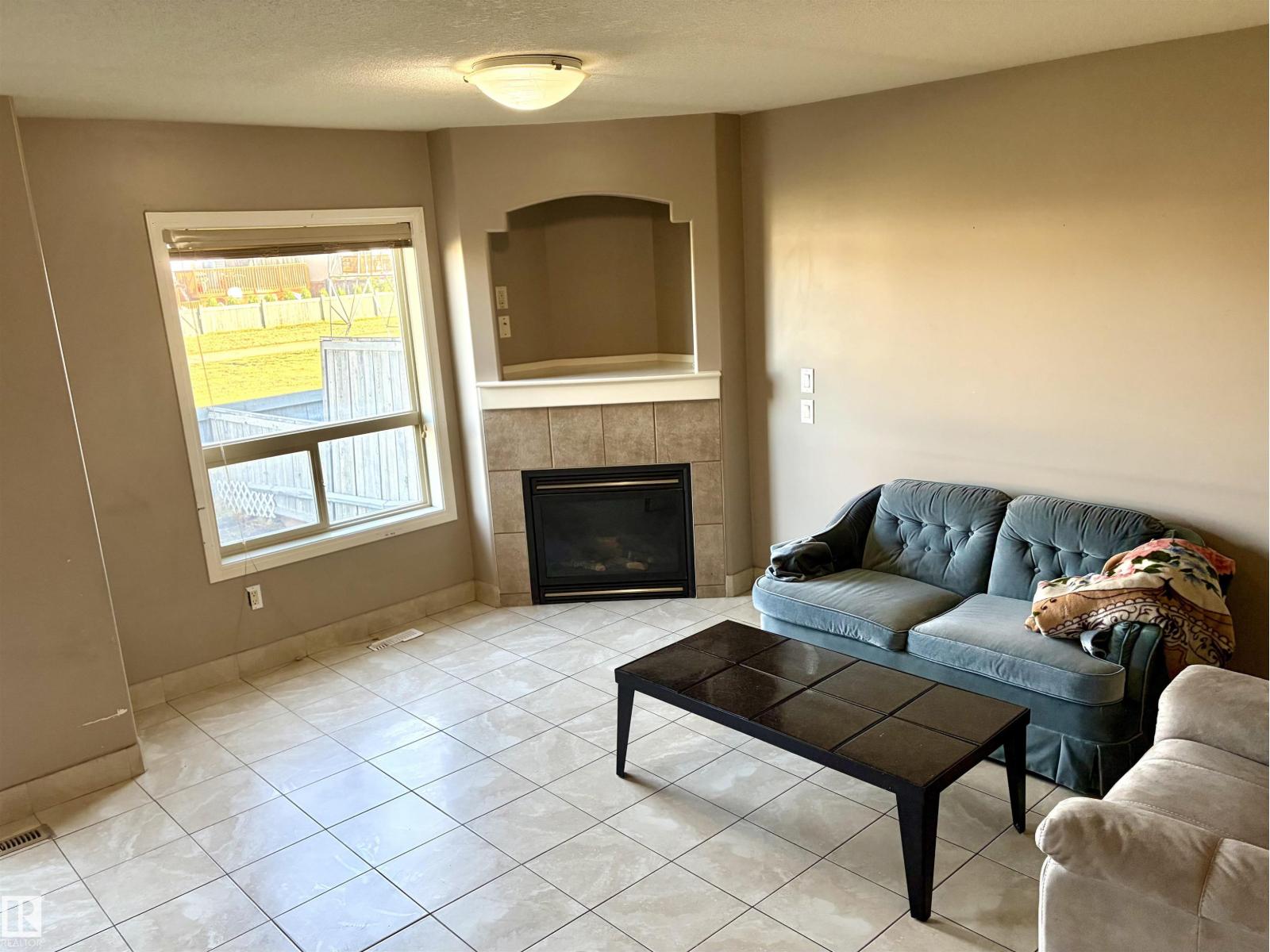 #17 16317 64 ST NW - Image 8