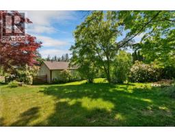 1930 Gillian Pl, Campbell River, BC V9W6B6 Photo 37