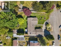 1930 Gillian Pl, Campbell River, BC V9W6B6 Photo 42