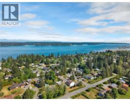 1930 Gillian Pl, Campbell River, BC V9W6B6 Photo 47