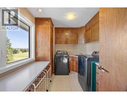 63 Calling Horse Estates, Rural Rocky View County, AB T3Z1H4 Photo 46
