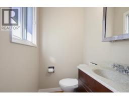 Bedroom 4 - 460 Dodwell Street, Williams Lake, BC V2G3Z9 Photo 11
