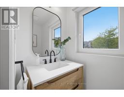 521 Falconridge Crescent, Kitchener, ON N2K4H9 Photo 22