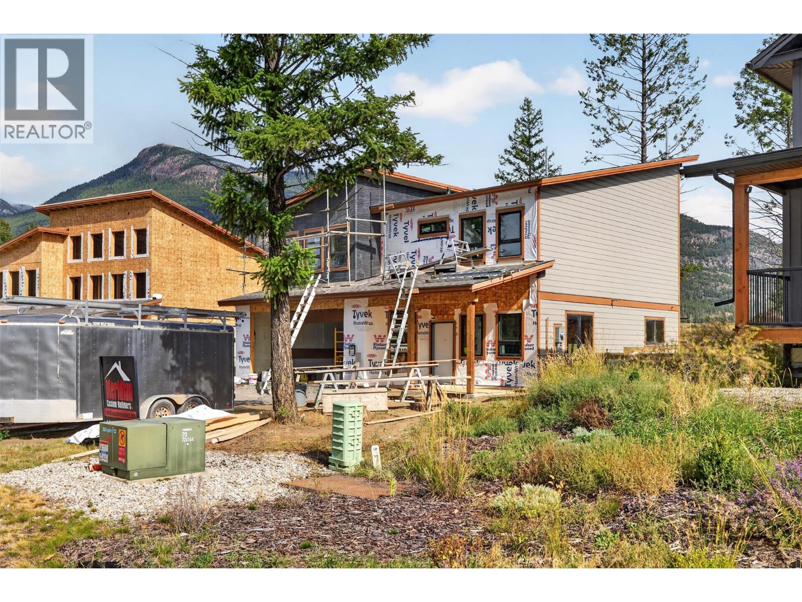 Property for sale at 1210 Swansea Crescent