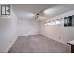 602 Highpoint Avenue, Waterloo, ON N2L4N1 Photo 24