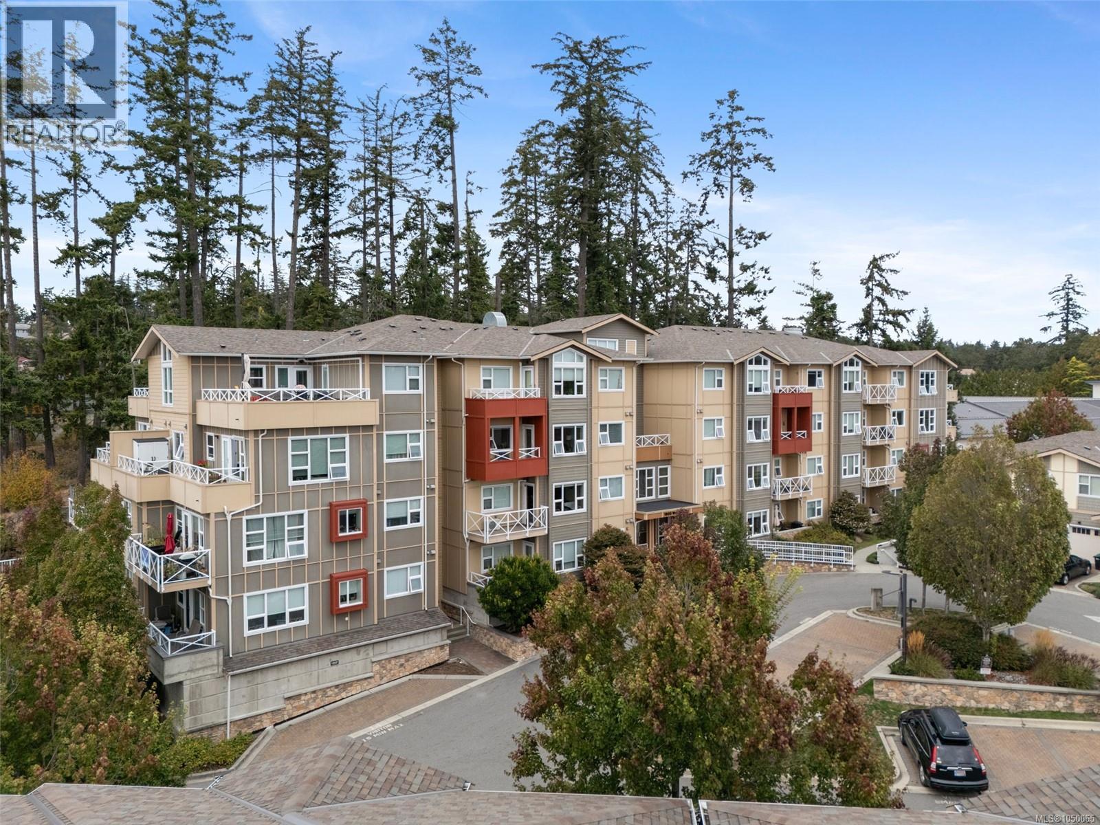 #306 1900 Watkiss Way - Image 32